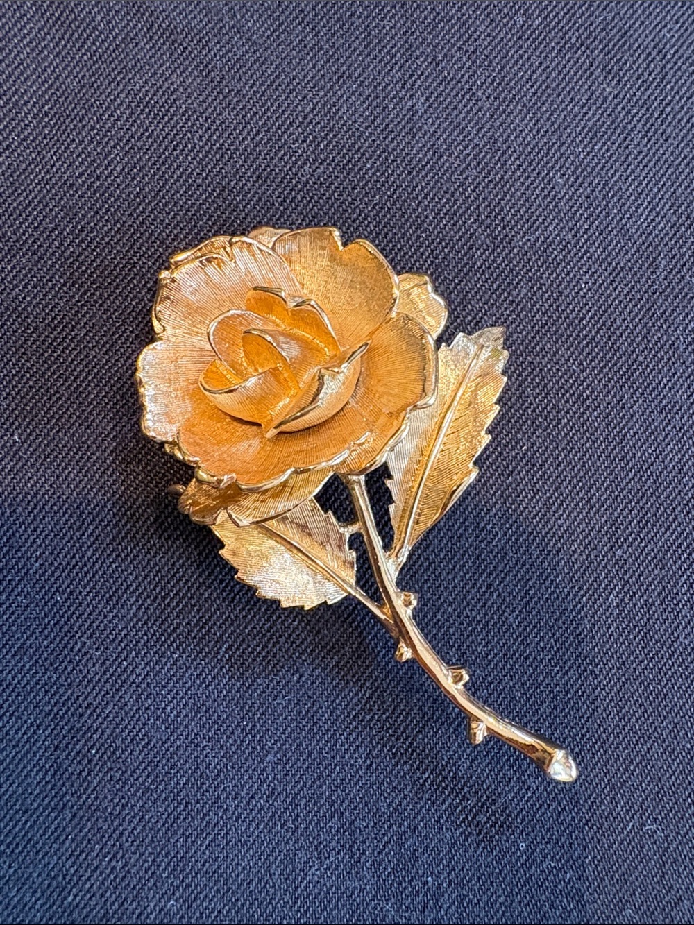 Vintage Monet Gold Rose Floral Sculpted Metal Flower Pin